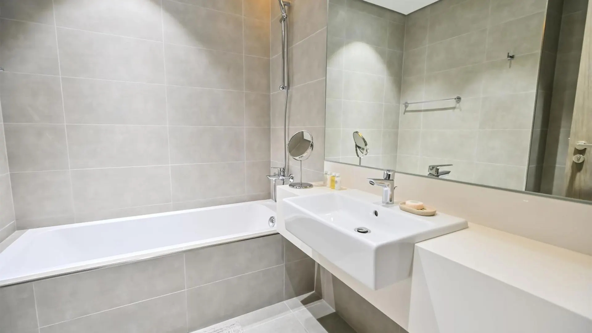 Apartment Gorgeous 1 Bedroom In District One Meydan Dubai
